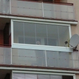 Kroměříž zasklení balkonu AluVista 